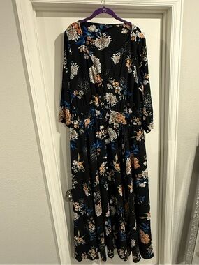 City Chic Floral Maxi Dress Plus Size L/20 Faux Wrap 3/4 Sleeve, with slit
